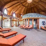 Piroska 4*