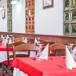 Piroska Hotell
