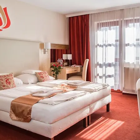 Piroska Hotel