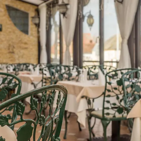 Piroska Hotel 4*