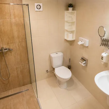 Piroska Hotel 4*