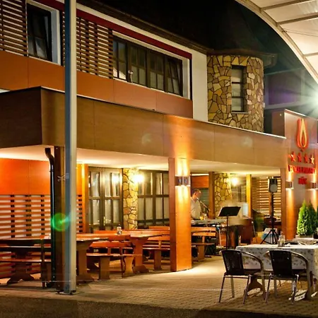 Piroska Hotel